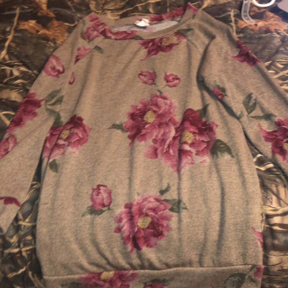 Women’s cute sweater